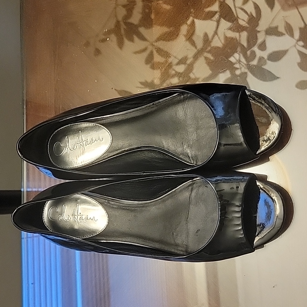 Cole Haan Nike sole black open toe